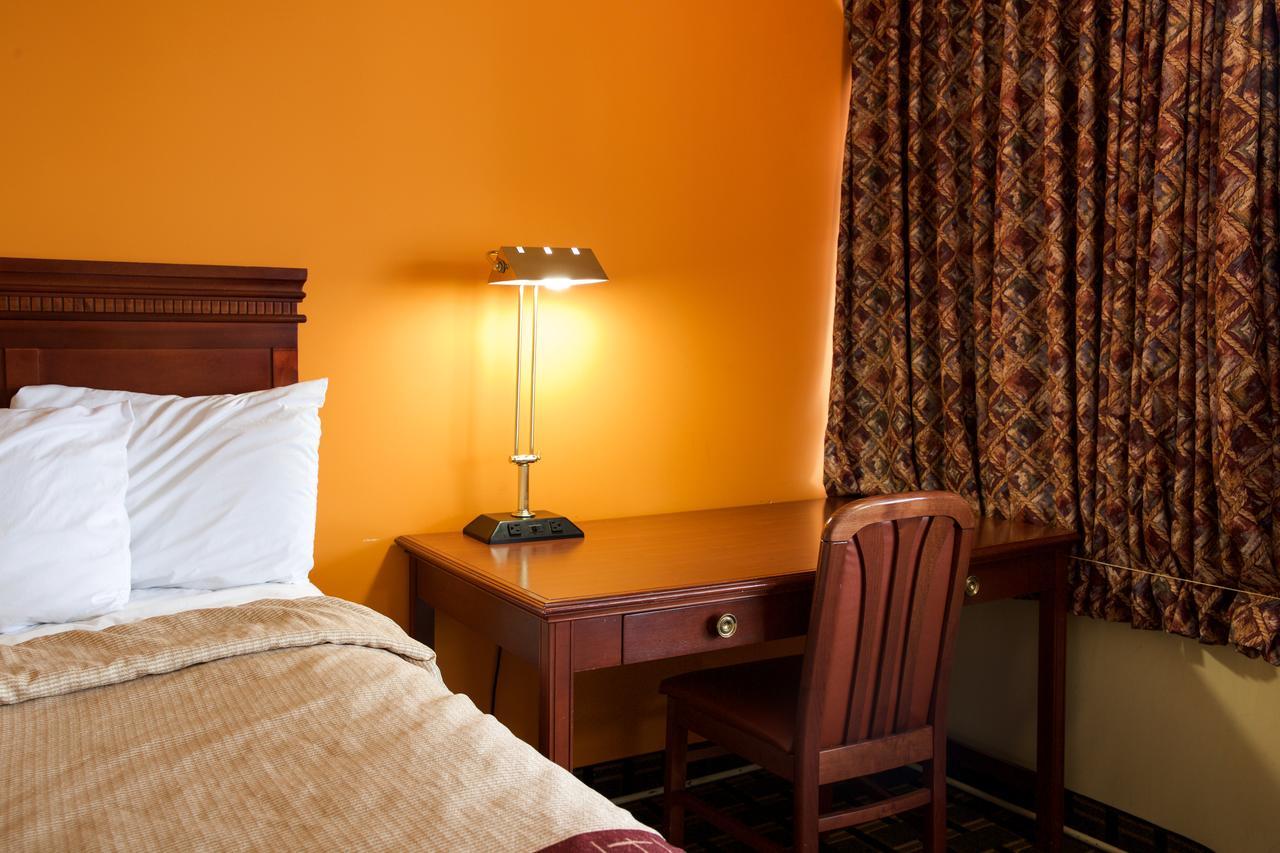 Highlander Motel Athens Bagian luar foto